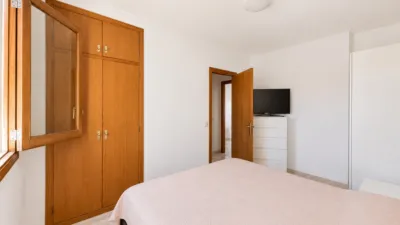 Apartment at Avinguda Romani, 1 photo 12