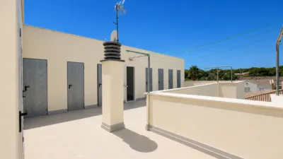 Apartment at Avinguda Romani, 1 photo 30