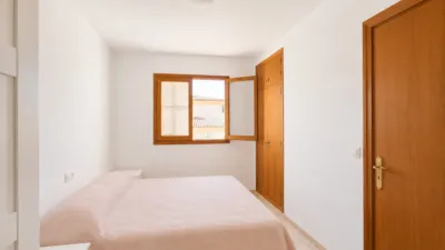 Apartment at Avinguda Romani, 1 photo 13