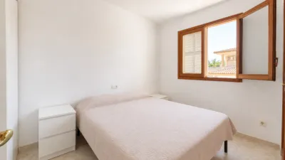 Apartment at Avinguda Romani, 1 photo 10