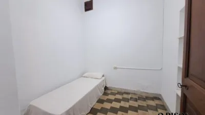 Flat on Carrer de Ferro photo 11