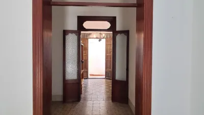 Flat on Carrer de Ferro photo 26