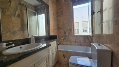 Piso en alquiler en Calle de Magallanes - Imagen 47