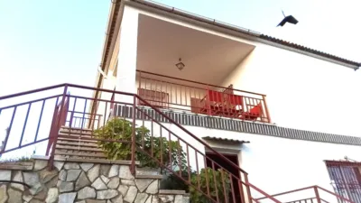 Chalet on Avinguda Visos photo 2