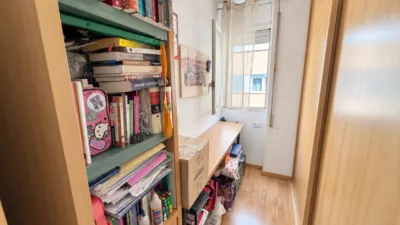 Flat in Plaça del Roc Blanc photo 17