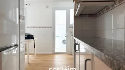 Apartment on Carrer de Còrsega photo 8