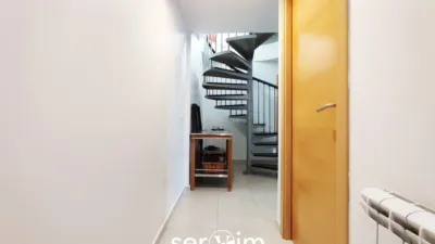 Piso en Carrer Santiago photo 8