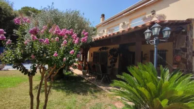 Chalet on Carrer de la Pineda, 22 photo 10