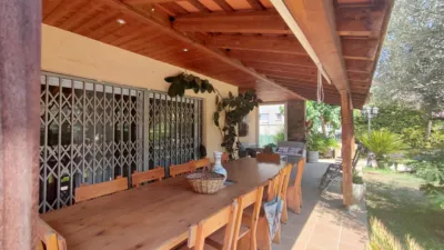 Chalet on Carrer de la Pineda, 22 photo 7