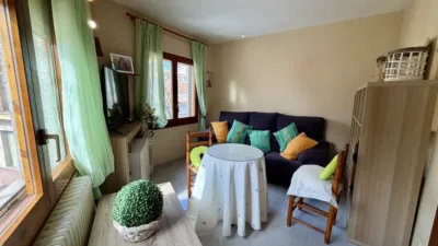 Apartment on Carrer de Lleida photo 2