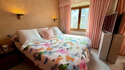 Apartment on Carrer de Lleida photo 12
