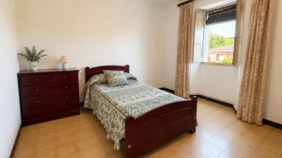 Detached chalet on Carrer de Pau Casals photo 10