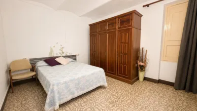 Detached chalet on Carrer de Pau Casals photo 9