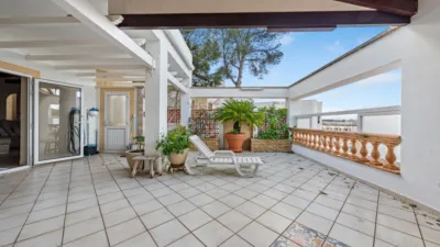 Single-family home on Carrer Nunyo Sanc photo 2