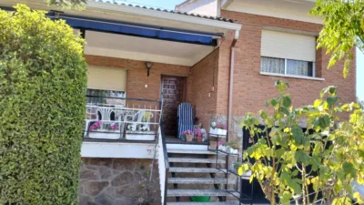 House for sale on Calle de la Morcuera photo 4