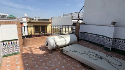 Flat on Calle de la Corredera photo 11