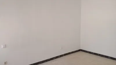 Apartment on Francisco Iribarren Street photo 4