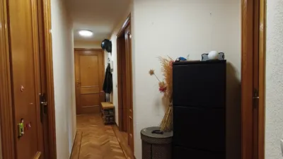 Piso en alquiler en Calle de Cobos de Segovia, 19 - Imagen 4