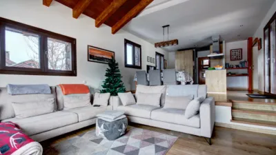 Detached house on Carrer Dels Perers photo 4