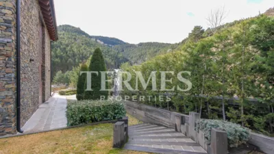 Detached villa on Avinguda dels Alps photo 3