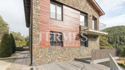 Detached villa on Avinguda dels Alps photo 9