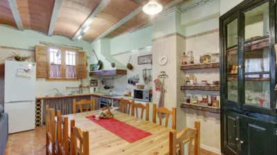 Rustic house on Carrer del Mig, 1 photo 11