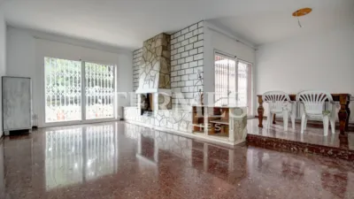 Single-family home on Carrer de Manresa photo 11