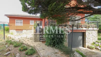Single-family home on Carrer de Manresa photo 4