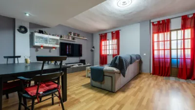 Casa pareada en venta en Calle de la Carabela La Pinta - Vista 4