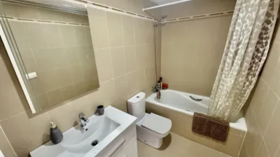 Apartment on Calle 25 D´Abril photo 46