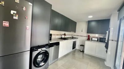 Apartment on Calle 25 D´Abril photo 10
