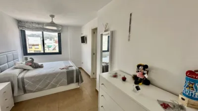 Apartment on Calle 25 D´Abril photo 26