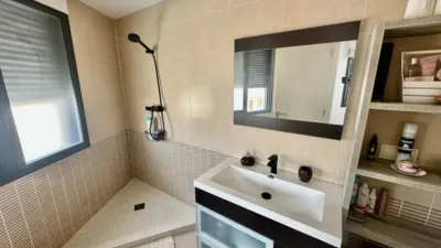 Apartment on Calle 25 D´Abril photo 33