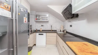 Semi-detached chalet on Passeig de la Maigmona photo 5