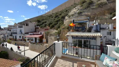 House on Calle de San Rafael photo 3