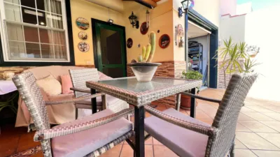Semi-detached house on Calle de Barroso photo 3