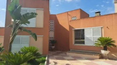 House on Otero Street photo 5