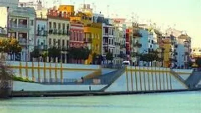 Apartment on Calle de Rodrigo de Triana photo 2