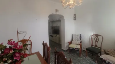 House on Calle Real photo 3