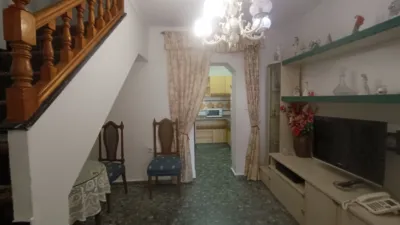 House on Calle Real photo 4