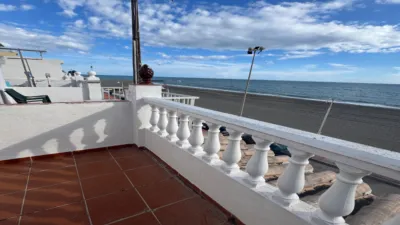 House on Calle Real photo 29