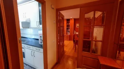 Apartment on Mariano Benlliure Street photo 35