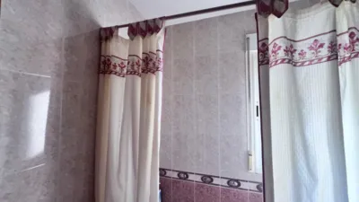Semi-detached house on Calle de Carmen Antuñano photo 26