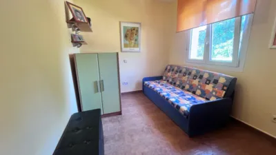 Semi-detached house on Calle de Carmen Antuñano photo 36