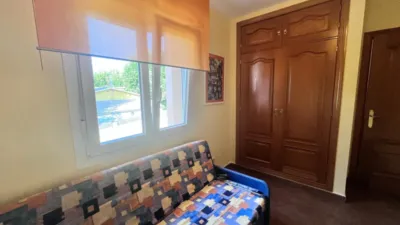 Semi-detached house on Calle de Carmen Antuñano photo 35