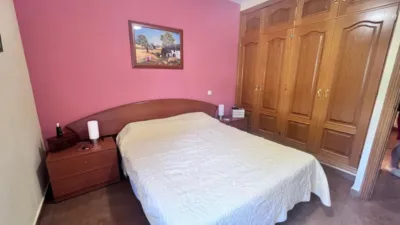 Semi-detached house on Calle de Carmen Antuñano photo 38
