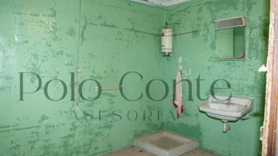 Casa en venta en Calle Don Joaquín Costa, Lanaja de 30.000 €