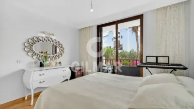 Apartment on Avenida de Rafael Puig Lluvina, 34 photo 11