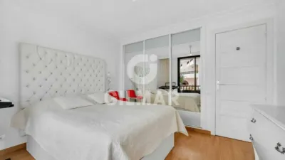 Apartment on Avenida de Rafael Puig Lluvina, 34 photo 12