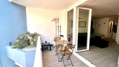 Apartment on Avenida Jose Maria Galvan Bello, No. 30 photo 7